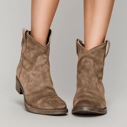 Lyla | Orthopaedic Boots